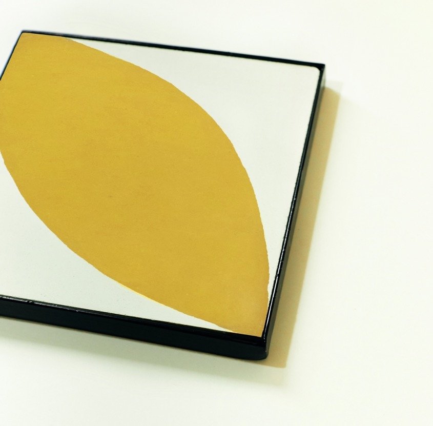 Dessous de plat Convexe